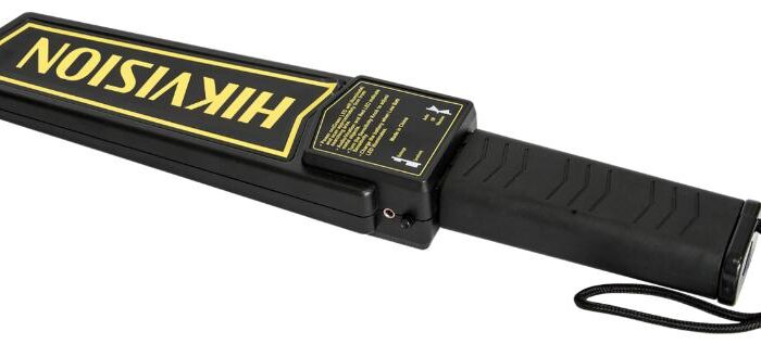 Hand-held Metal Detector