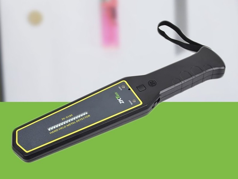 ZKTeco ZK-D180 Hand Held Metal Detector ZKTeco ZK-D180 Hand Held Metal Detector